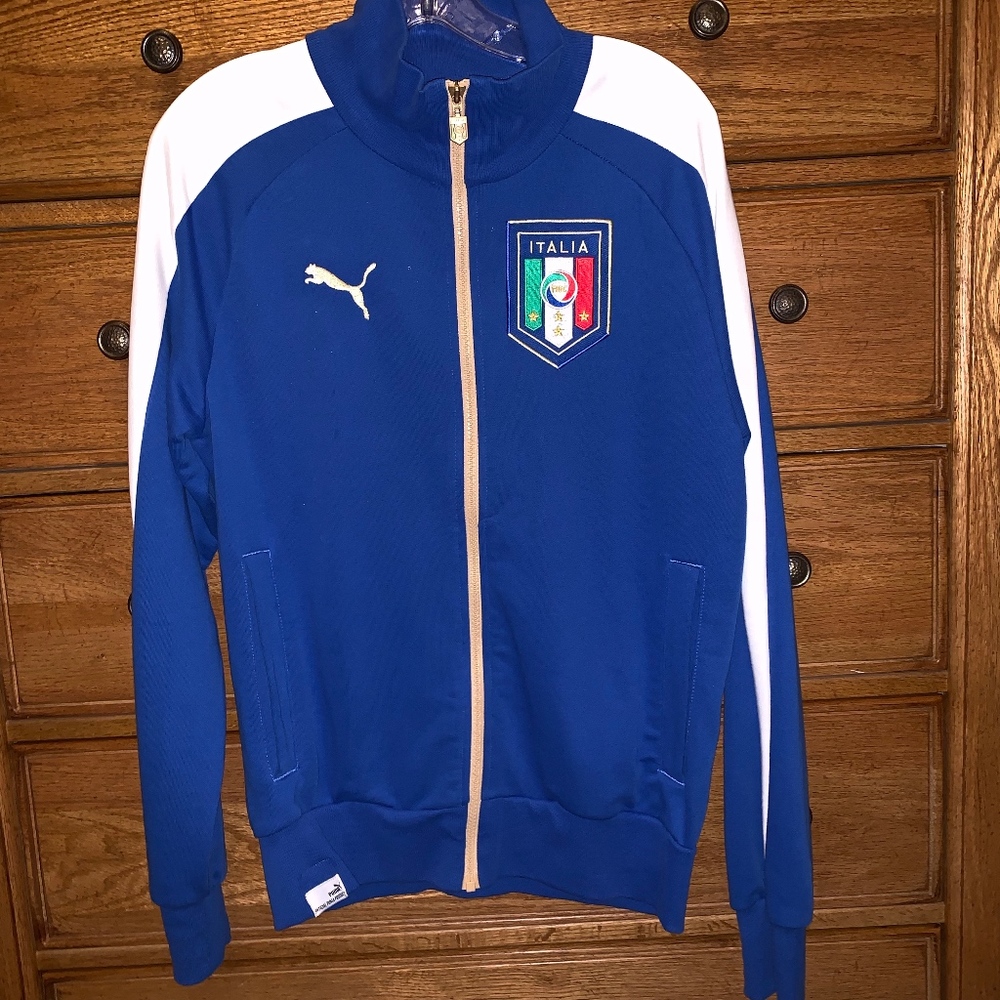 Italia Puma Soccer Jacket (Small)